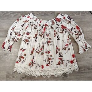 Kori America Women Blouse M White Off Shoulder 3/4 Sleeve Lace Hem‎